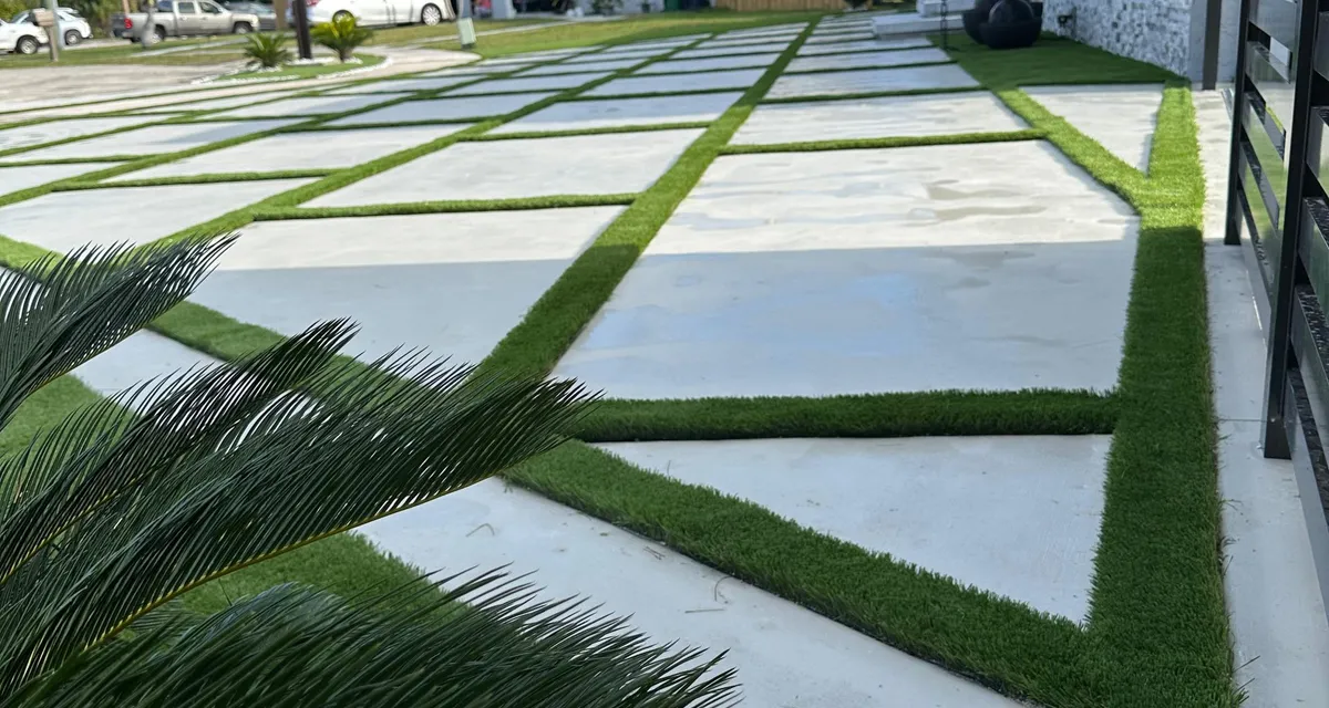 HOA-friendly artificial grass lawn installed by Govorex